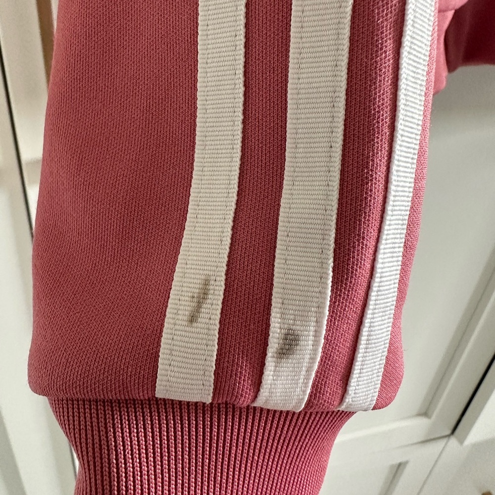 Adidas - Picture 3 of 5